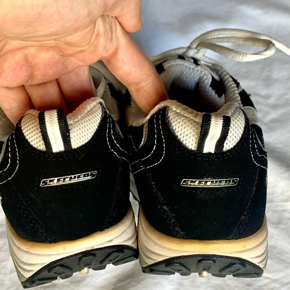 SKECHERS SHAPE-UPS - Picture 8 of 12
